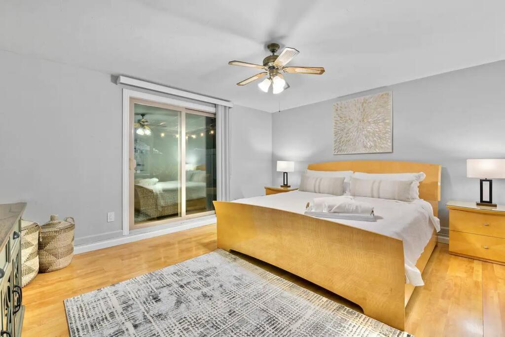 Massive 5br Style Retreat With Heated Pool